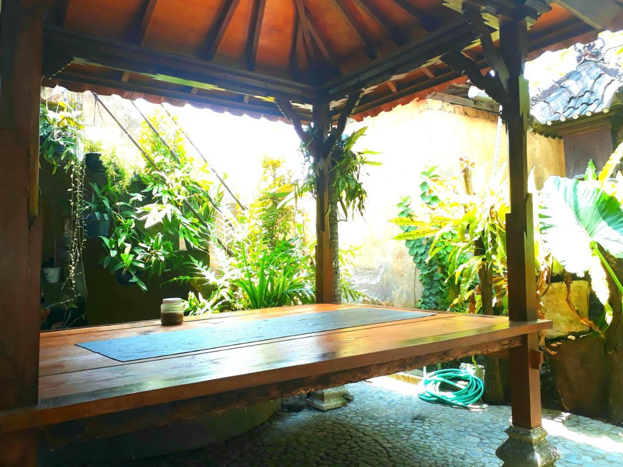 G Saskara Homestay Sanur  Exterior photo